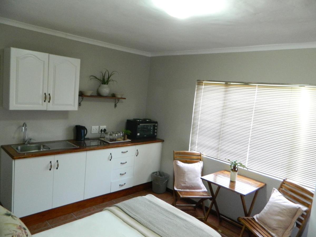 Aloe Cottage Mbombela Exteriör bild