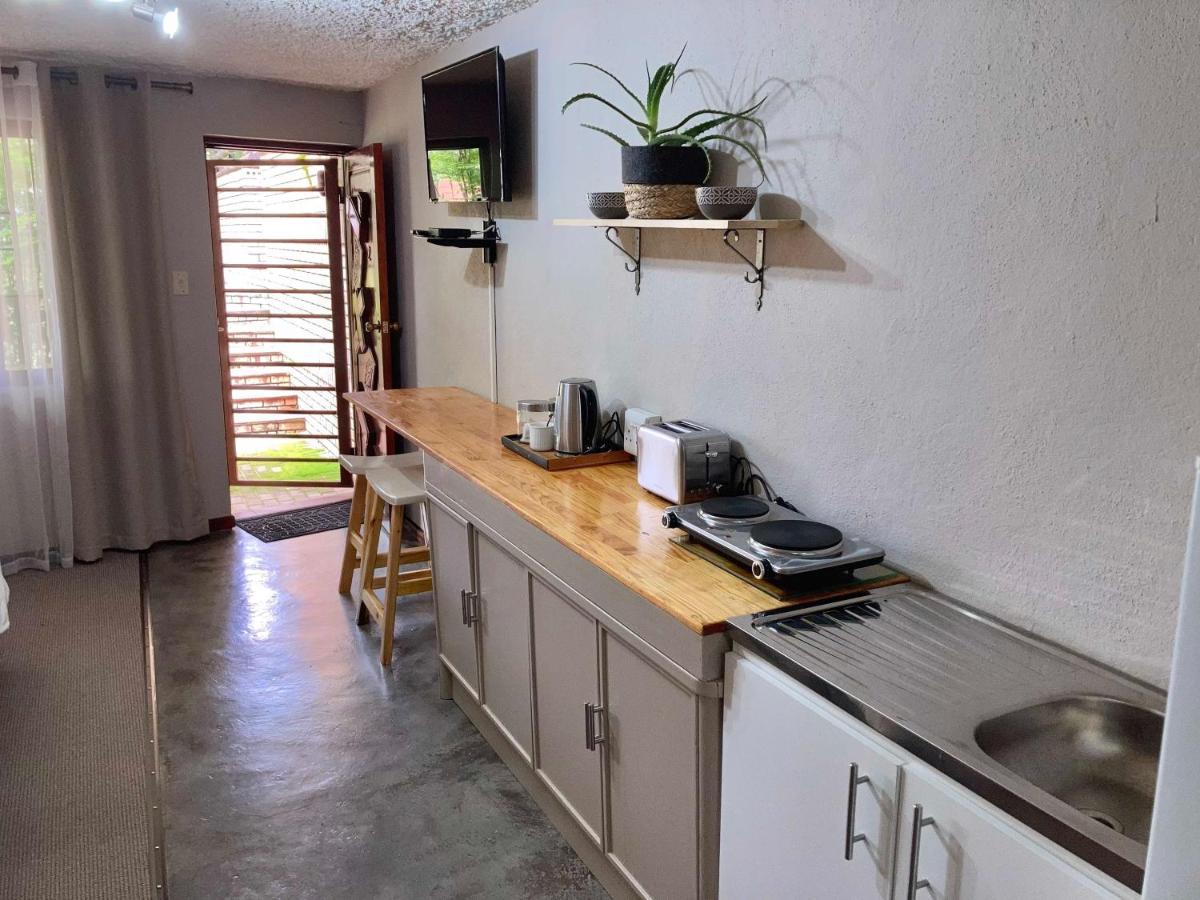 Aloe Cottage Mbombela Exteriör bild